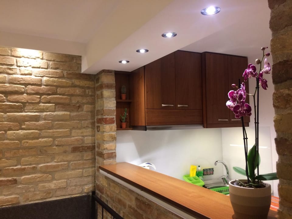 Kitchen or kitchenette, Decorative detail