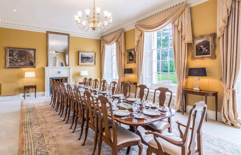 Banquet/Function facilities, Dining area