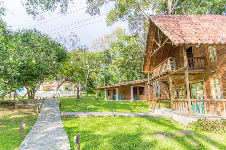 Portón de Occidente by Bernalo Hotels Hotel in San Jerónimo
