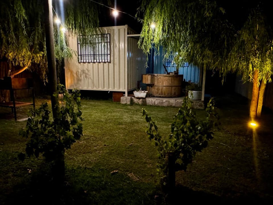 KooColand- Container con jacuzzi privado House in Mendoza Province Province