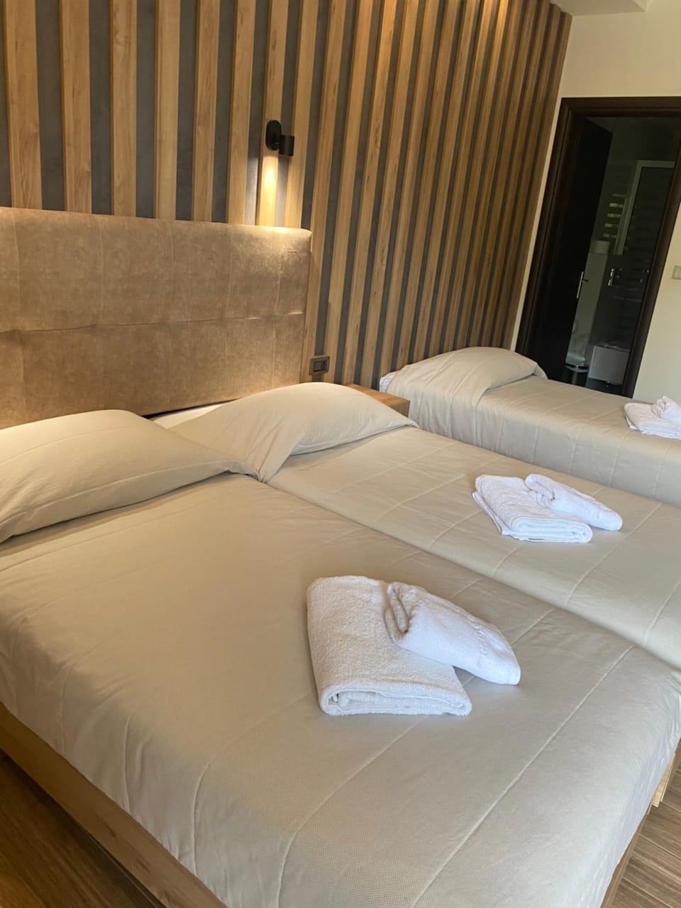 Selefkos Palace Hotel in Peloponnese, Western Greece and the Ionian