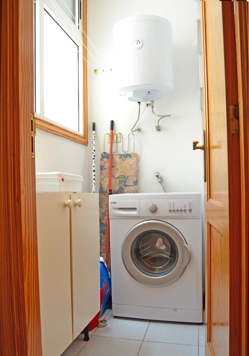 Area and facilities, washing machine