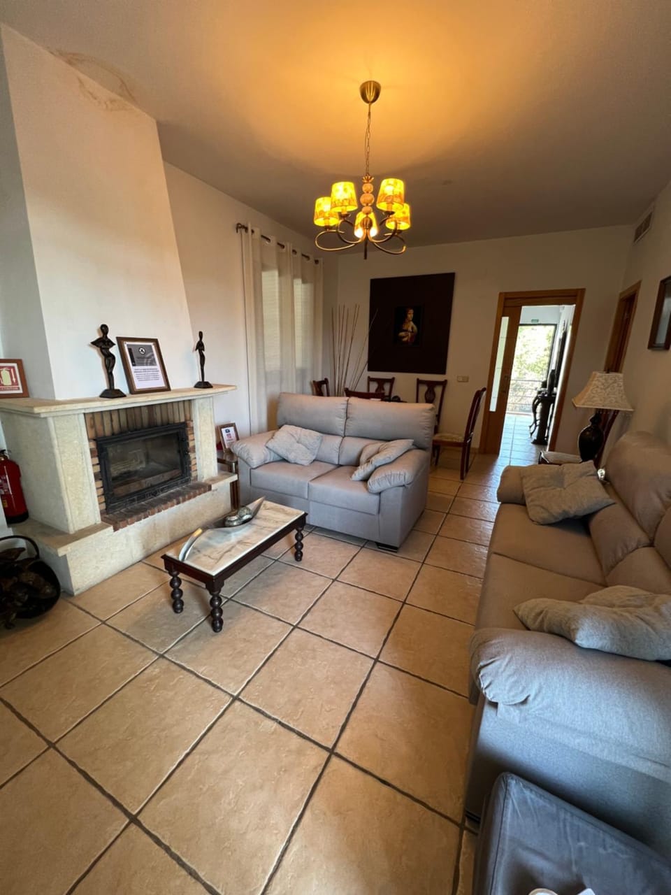 Communal lounge/ TV room, TV and multimedia, Living room, Lounge or bar, fireplace, fireplace