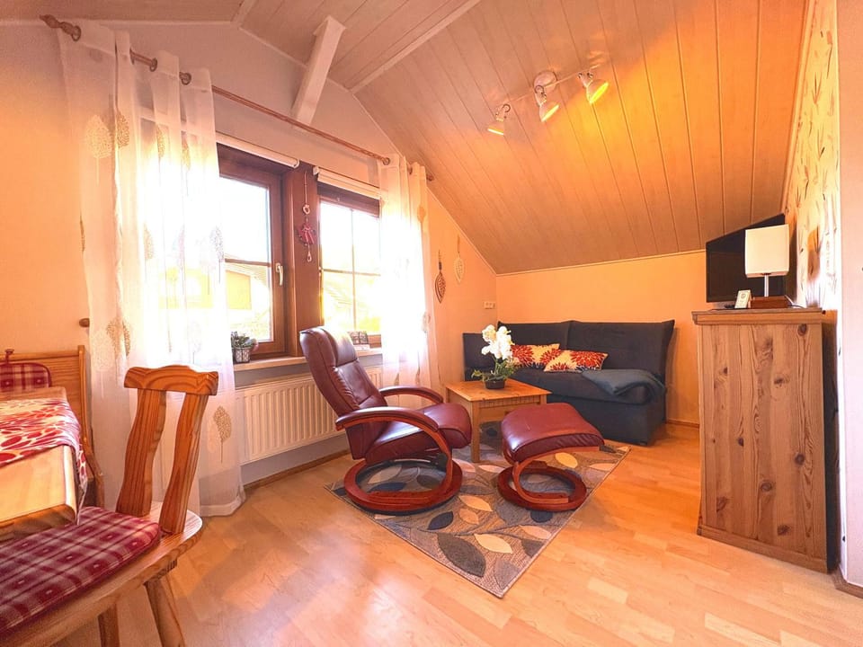 Ferienwohnung und Ferienhaus am Rennsteig bei Eisenach - Angela Jaentsch Apartment in Eisenach