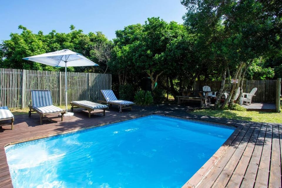 Baleia Azul 16A&C House in Africa