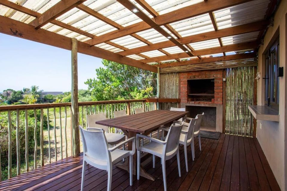 Baleia Azul 16A&C House in Africa