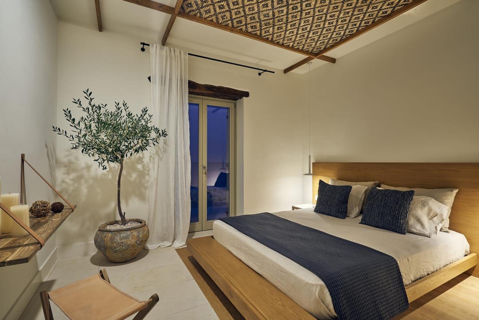 Bathroom, Sea view