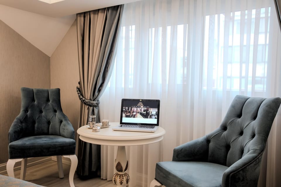 Seating area
