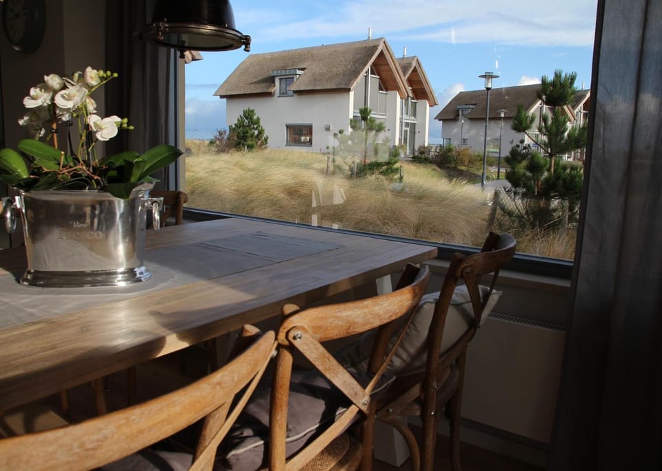 Ostsee - Reetdachhaus Nr 44 "Reethüs - Marina" im Strand Resort House in Heiligenhafen