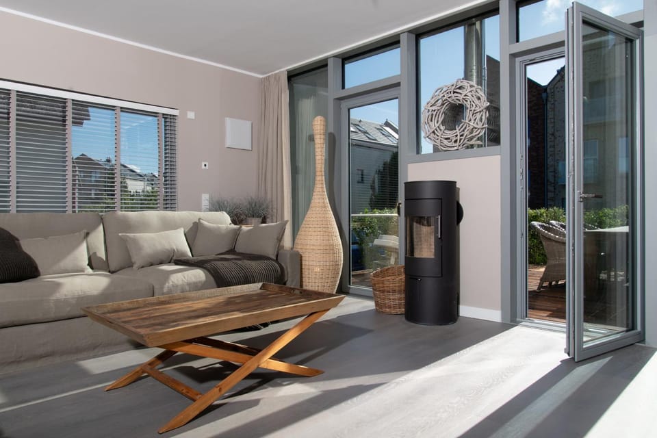 Ostsee - Reetdachhaus Nr 11 "NEWPORT" im Strand Resort House in Heiligenhafen