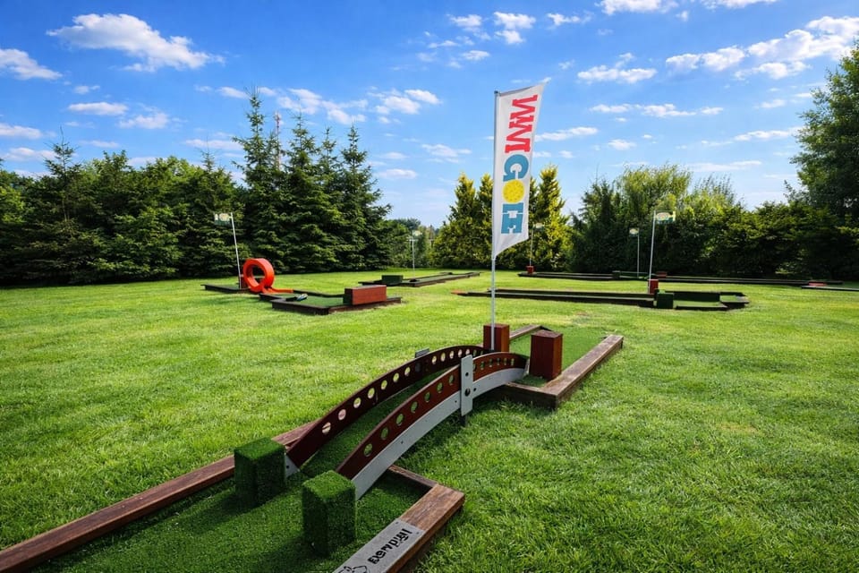 Villa Honoratka & Minigolf Bed and Breakfast in West Pomeranian Voivodeship, Poland