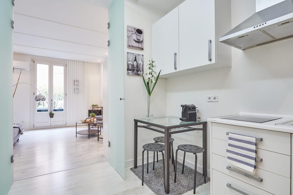 LEEWAYS LOFT II in HORTALEZA Apartment in Centro