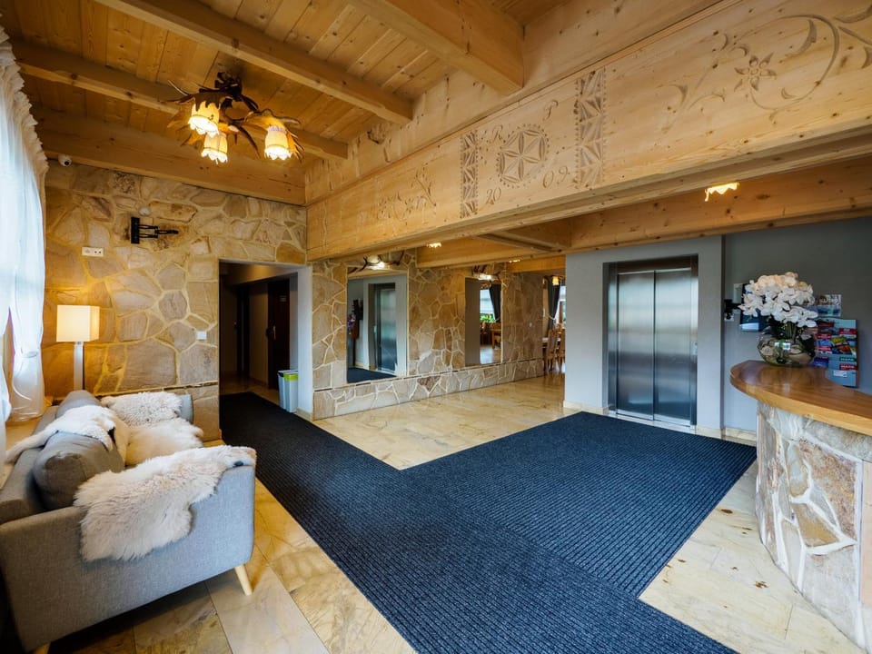 Lobby or reception, Seating area