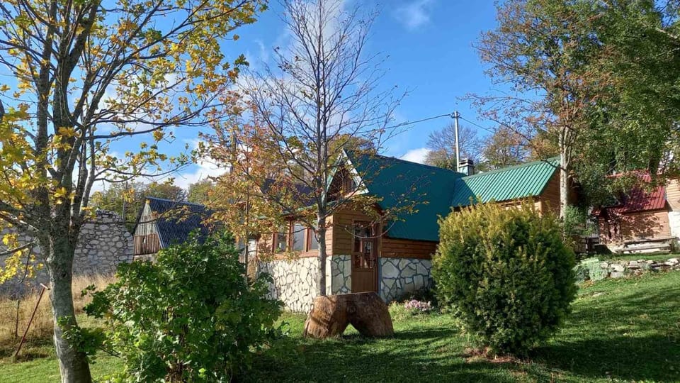 Family Farm Bungalow House in Montenegro