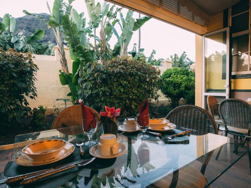 Restaurant/places to eat, Day