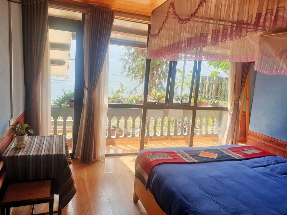 Bed, View (from property/room), Balcony/Terrace, Photo of the whole room, Bedroom