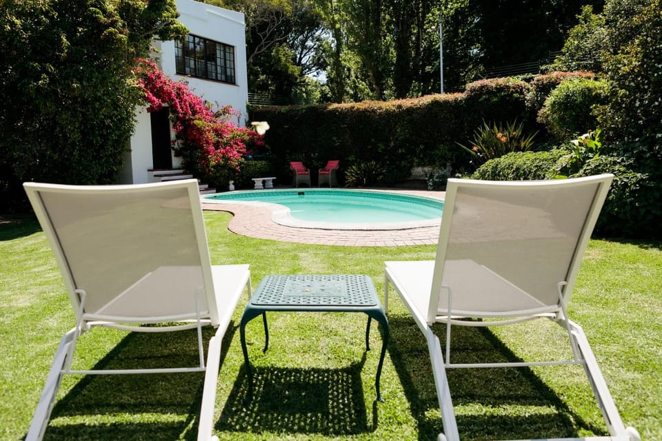 Spring, Day, Garden, Garden view, Pool view, Swimming pool, sunbed