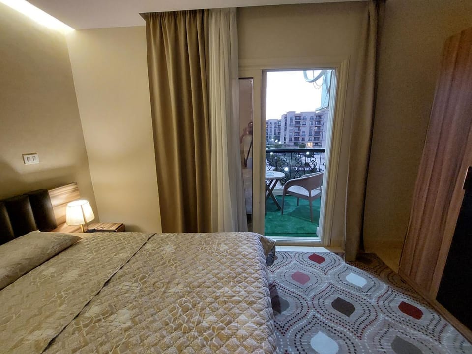 Bedroom, Garden view