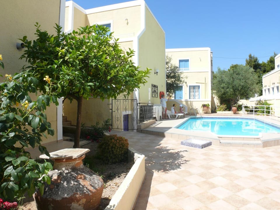 Property building, Garden view, Swimming pool