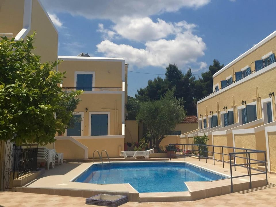 Pool view, Swimming pool