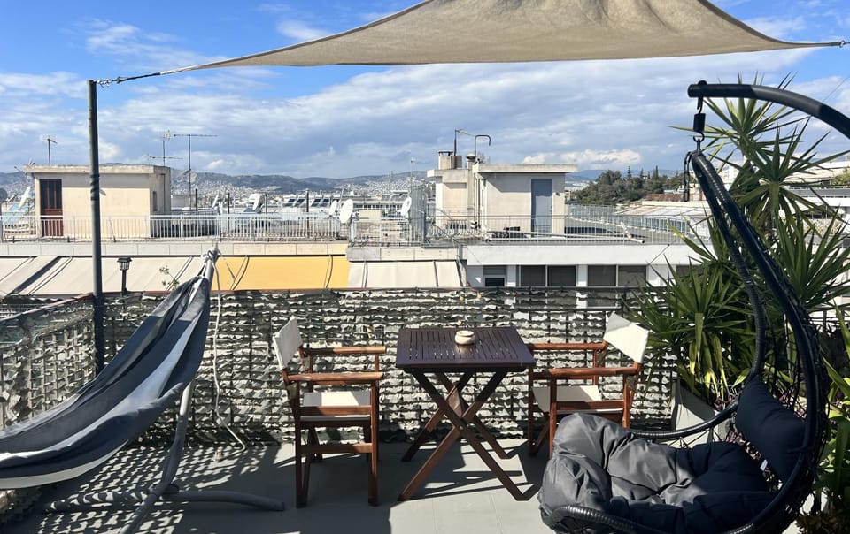 View (from property/room), Balcony/Terrace, Mountain view