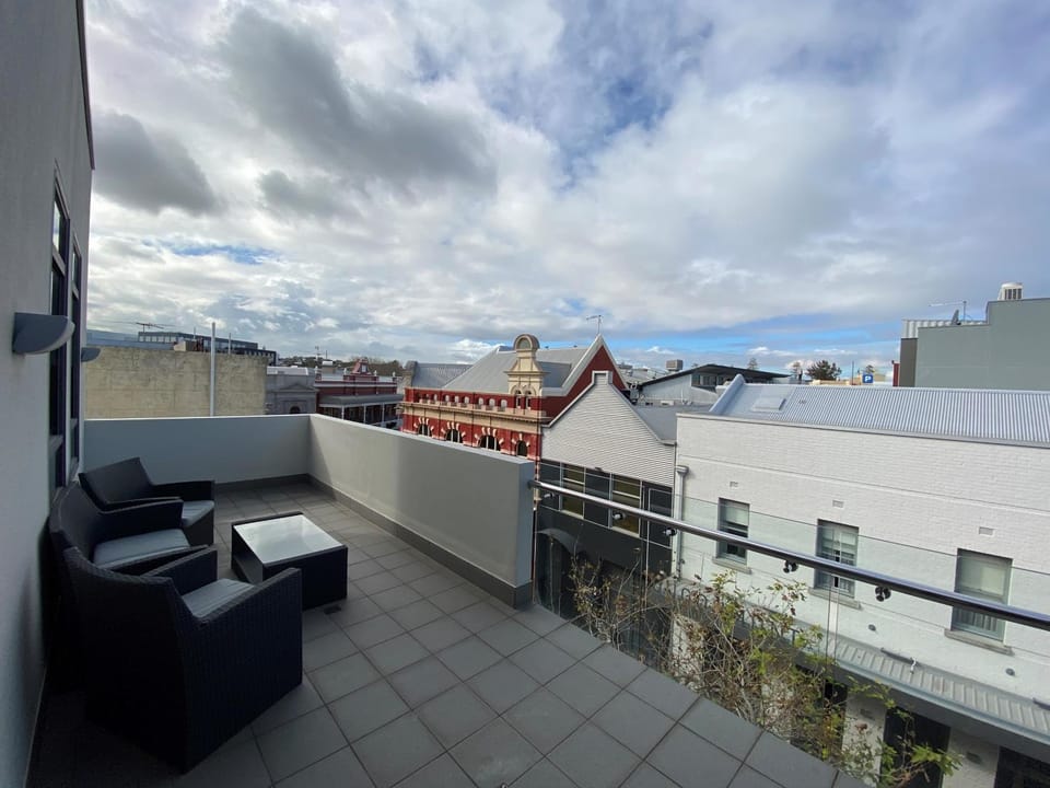 Balcony/Terrace, Seating area