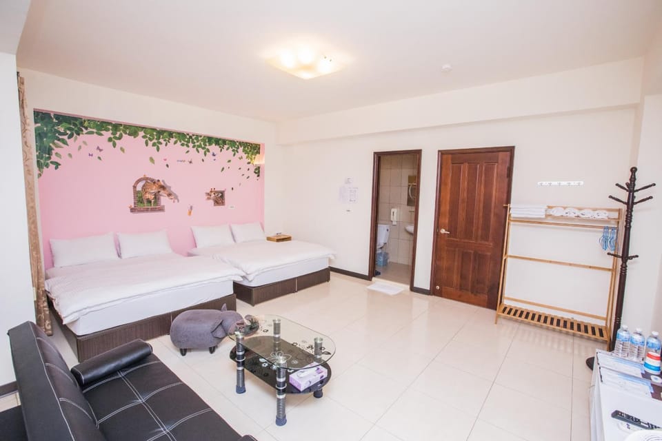 1986 Travel Hall Vacation rental in Kaohsiung