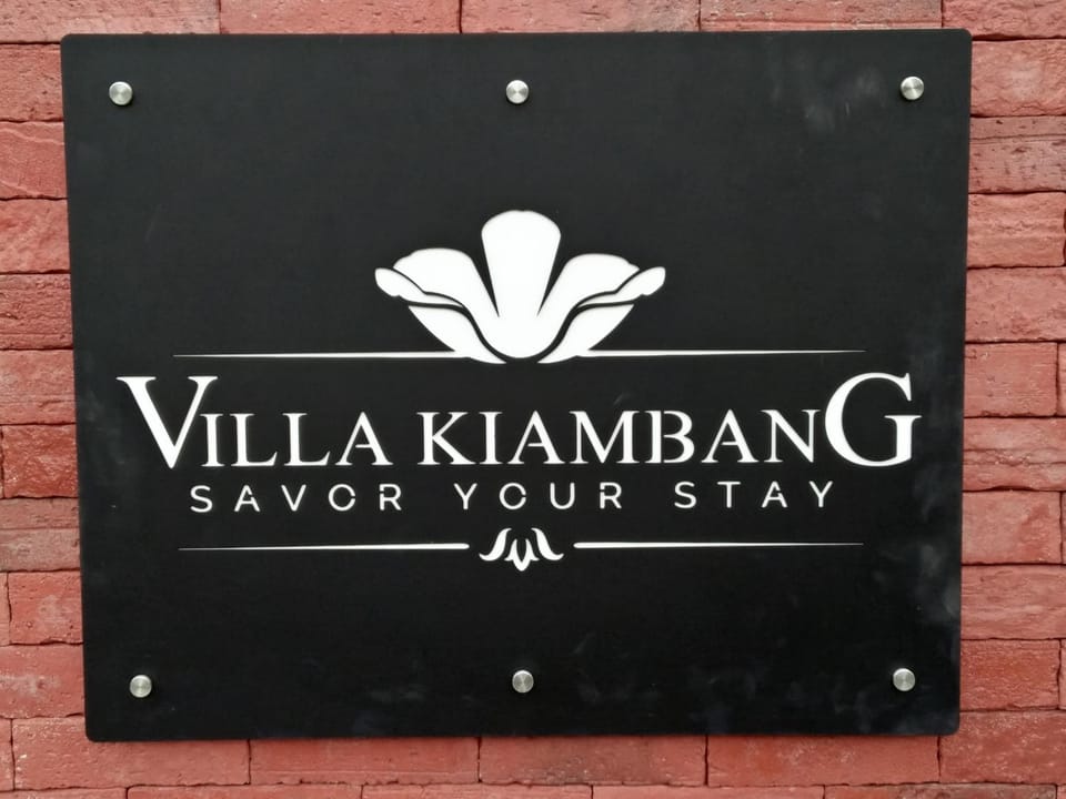 Facade/entrance, Property logo or sign