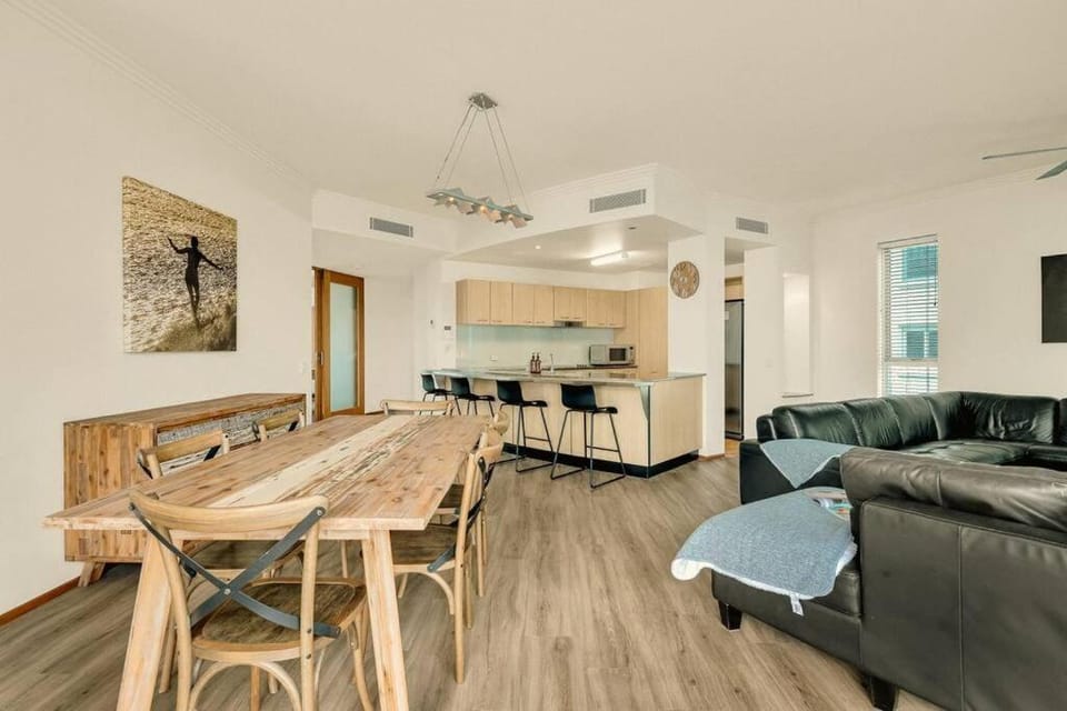Waves 203 on Currumbin Apartment in Gold Coast