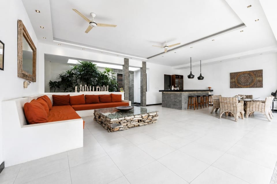 Villa Juna Chic 3BR Pool Escape Seminyak House in Kuta