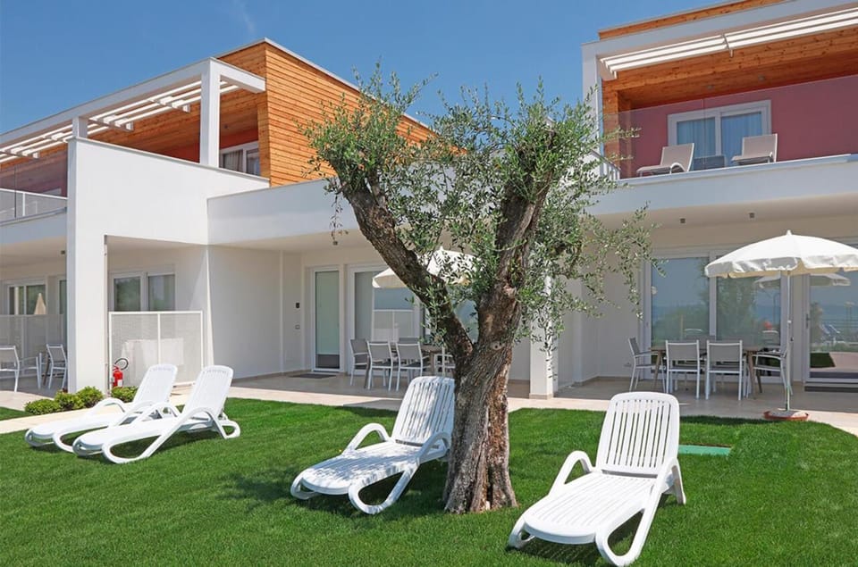 Patio, Balcony/Terrace