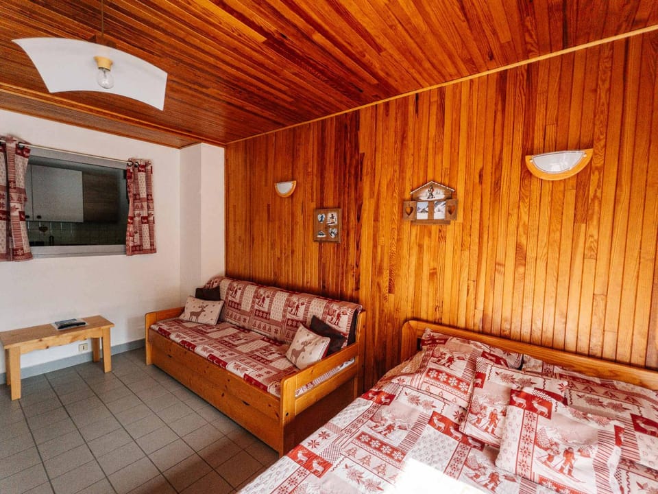 Studio 2 pers. Sud avec balcon à Valloire - FR-1-263-53 Apartment in Auvergne-Rhône-Alpes