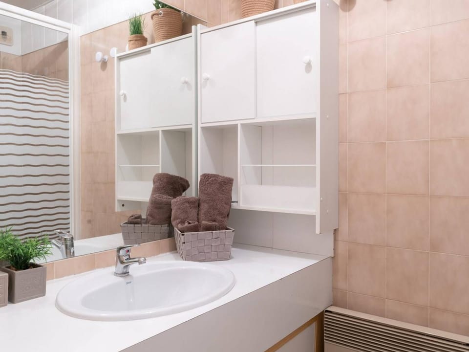 Studio cabine 4 pers. avec parking à Saint-Lary - FR-1-296-218 Cabin in Saint-Lary-Soulan