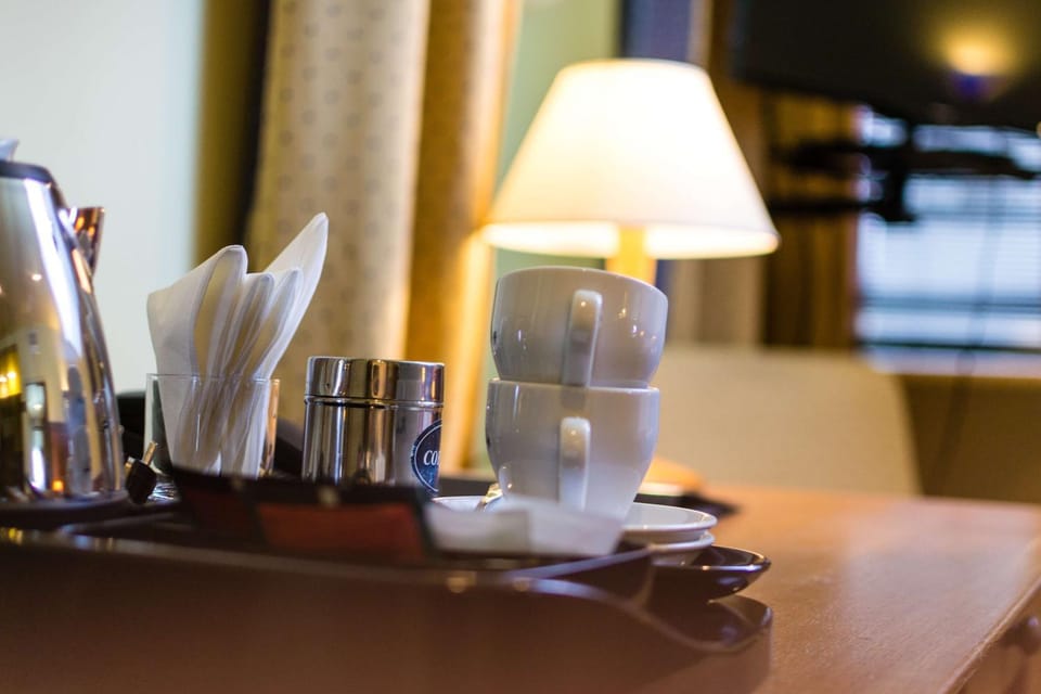 Photo of the whole room, On site