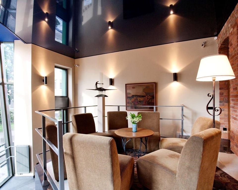 Lobby or reception, On site