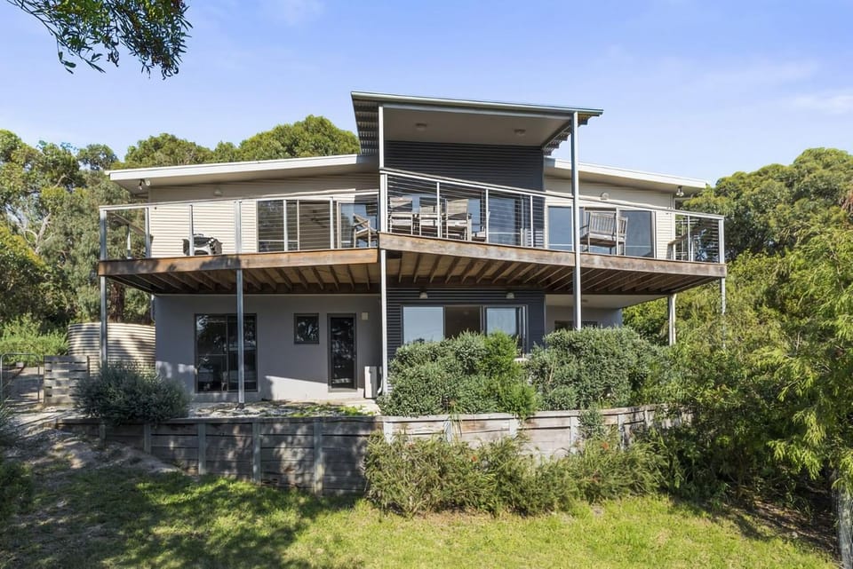 Property building, Balcony/Terrace
