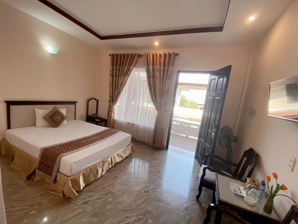 Song Huong Hue Hotel Hotel in Laos