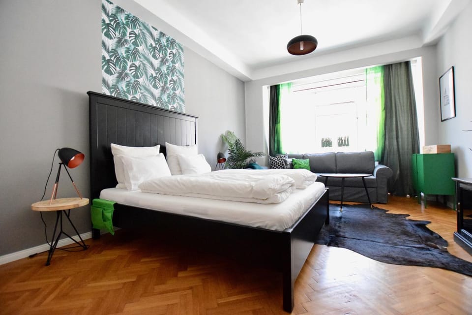 Living room, Bedroom