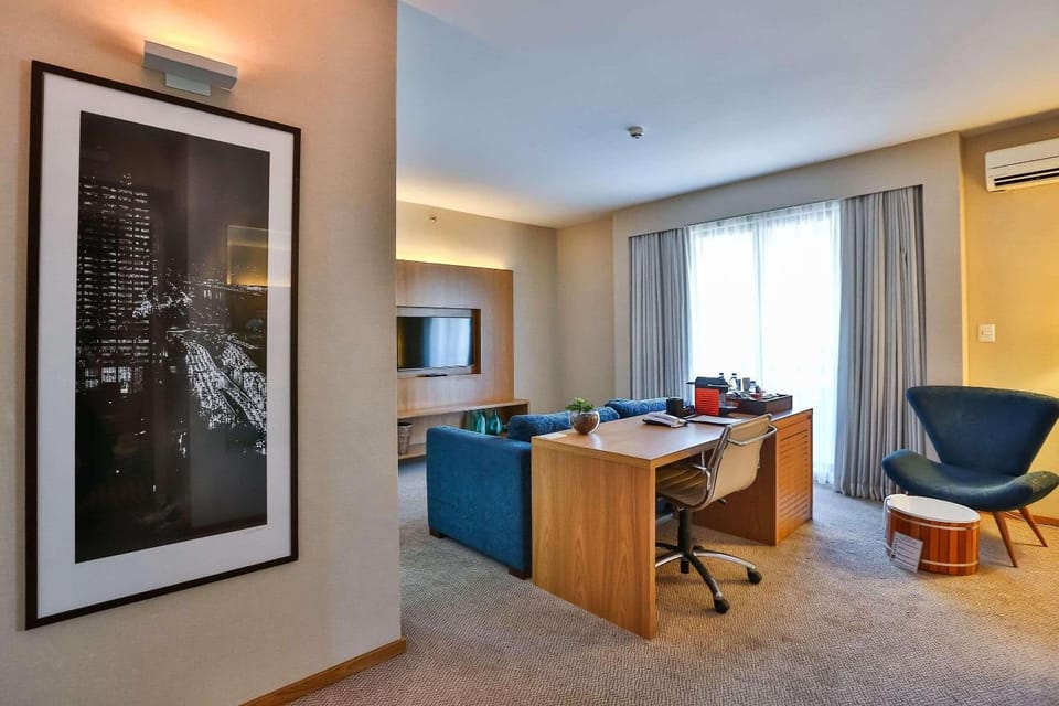 TV and multimedia, Living room, Bedroom