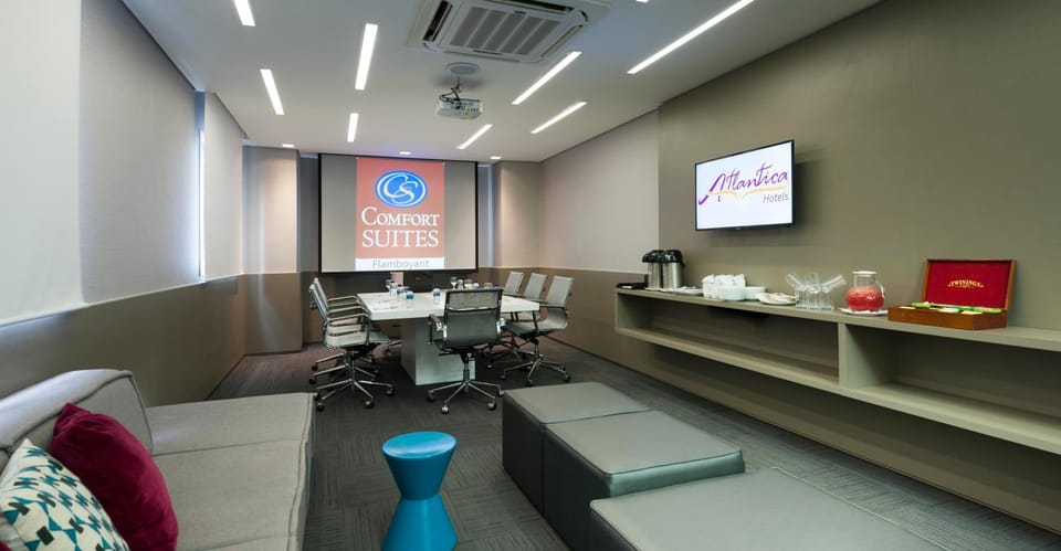 Meeting/conference room