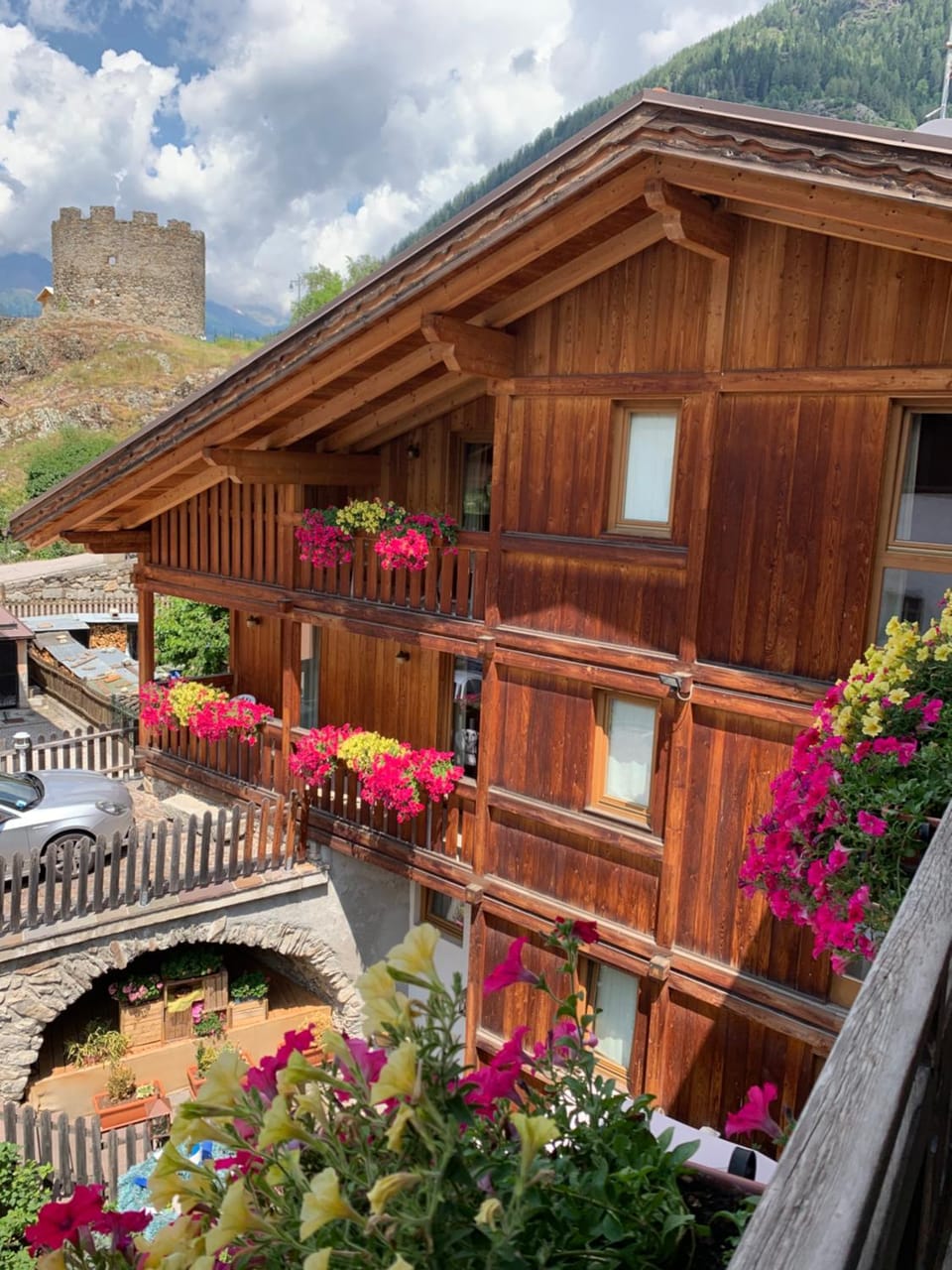 Hotel Il Maniero Hotel in Province of Brescia