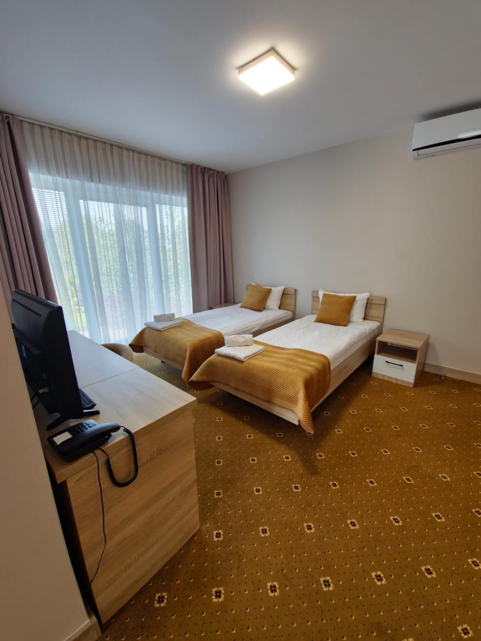 Photo of the whole room