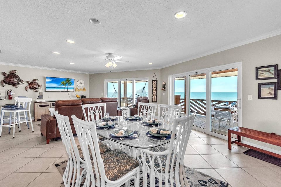 Cypress-n-Sun B-2 House in Indian Rocks Beach