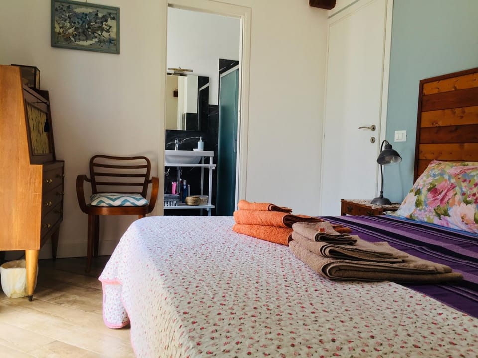 Bed, Bathroom, View (from property/room)