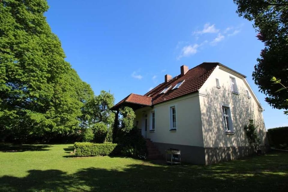 Property building, Garden, Garden view