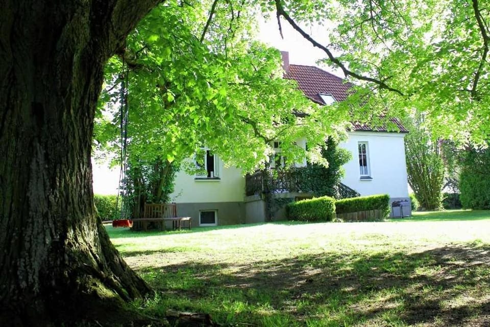 Property building, Garden, Garden view