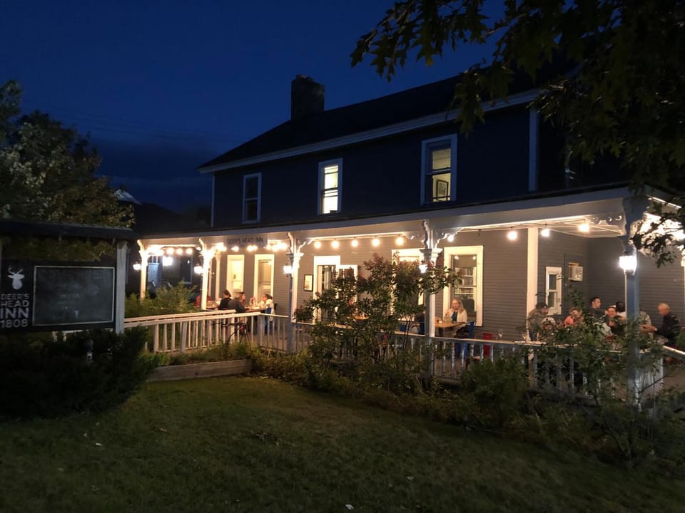 Restaurant/places to eat