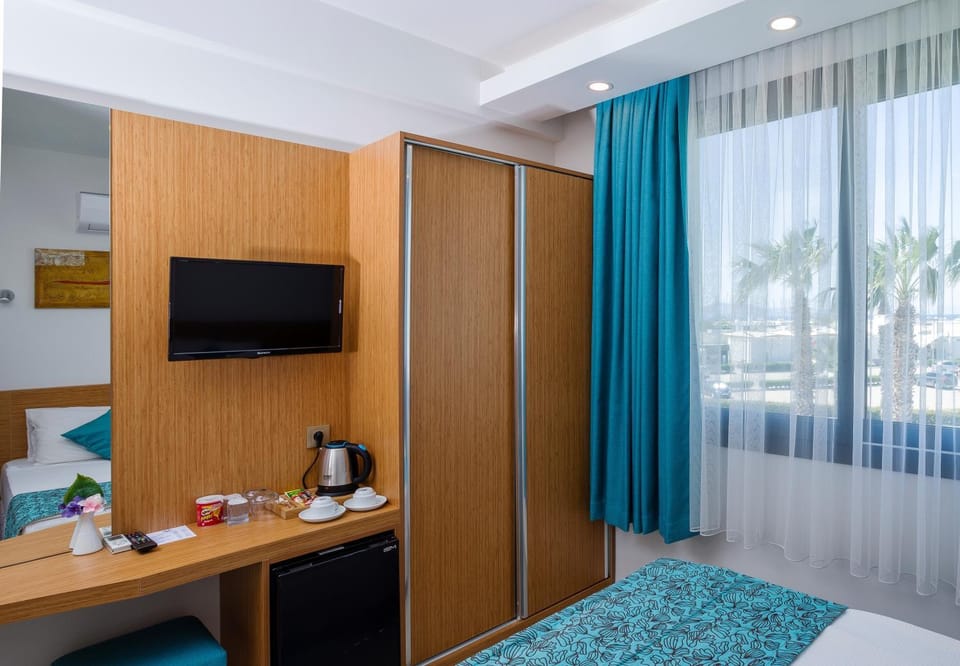 TV and multimedia, Coffee/tea facilities