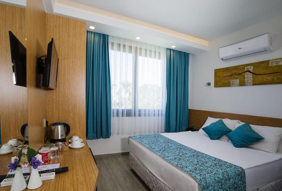 Bed, TV and multimedia, Coffee/tea facilities, Bedroom