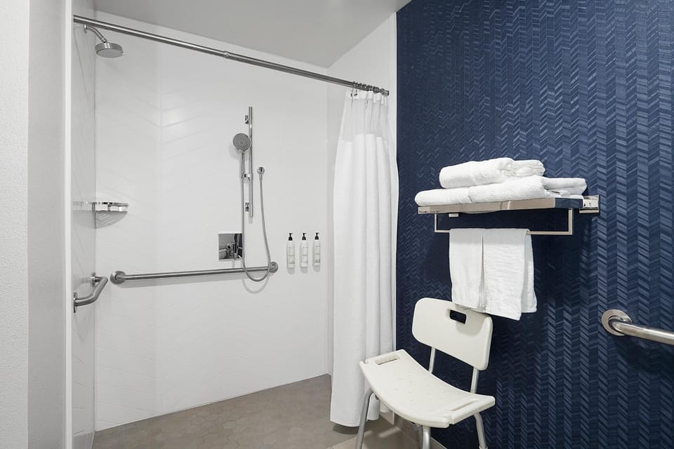 Bathroom, acessibility